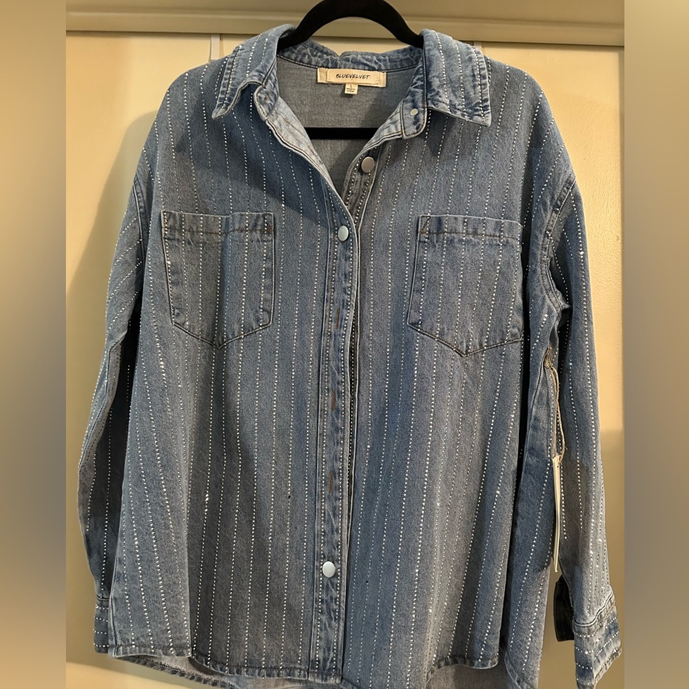 Blue velvet Blue Jean shirt w/ lots of bling size Large